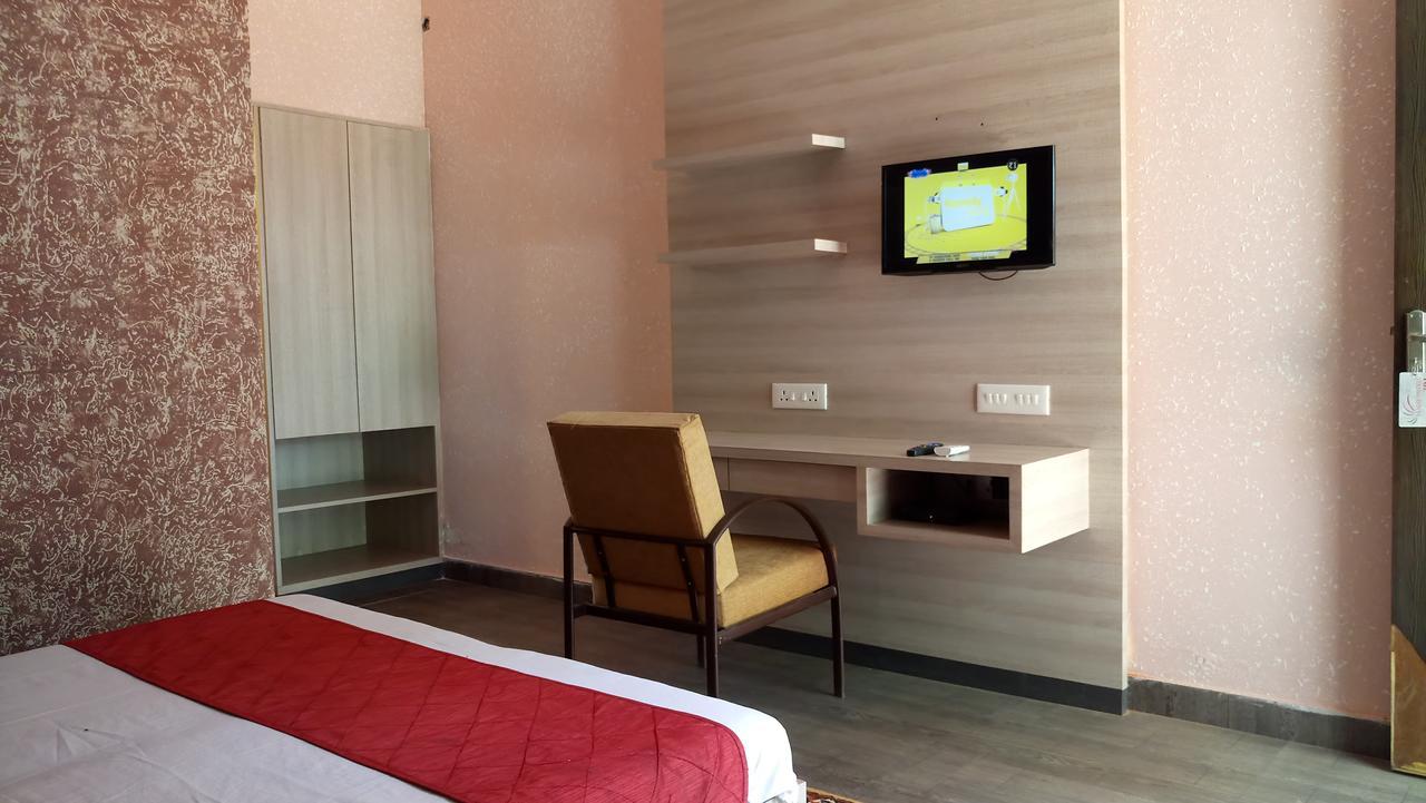 Sanjay Motels I Pvt Ltd Pura Raghunāth Exteriér fotografie