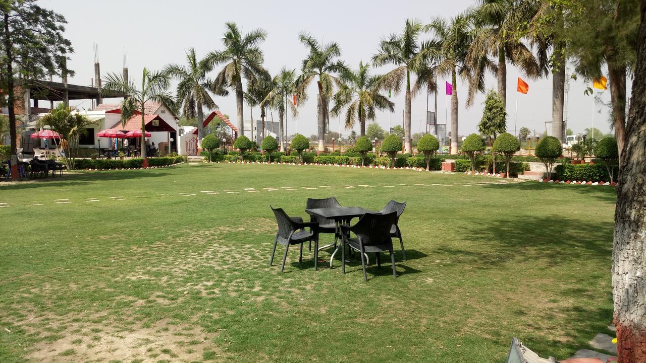 Sanjay Motels I Pvt Ltd Pura Raghunāth Exteriér fotografie